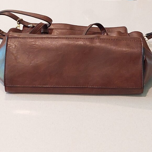 Bueno Brown Vegan Leather Shoulder Purse with Strap & Handles - Picture 12 of 13